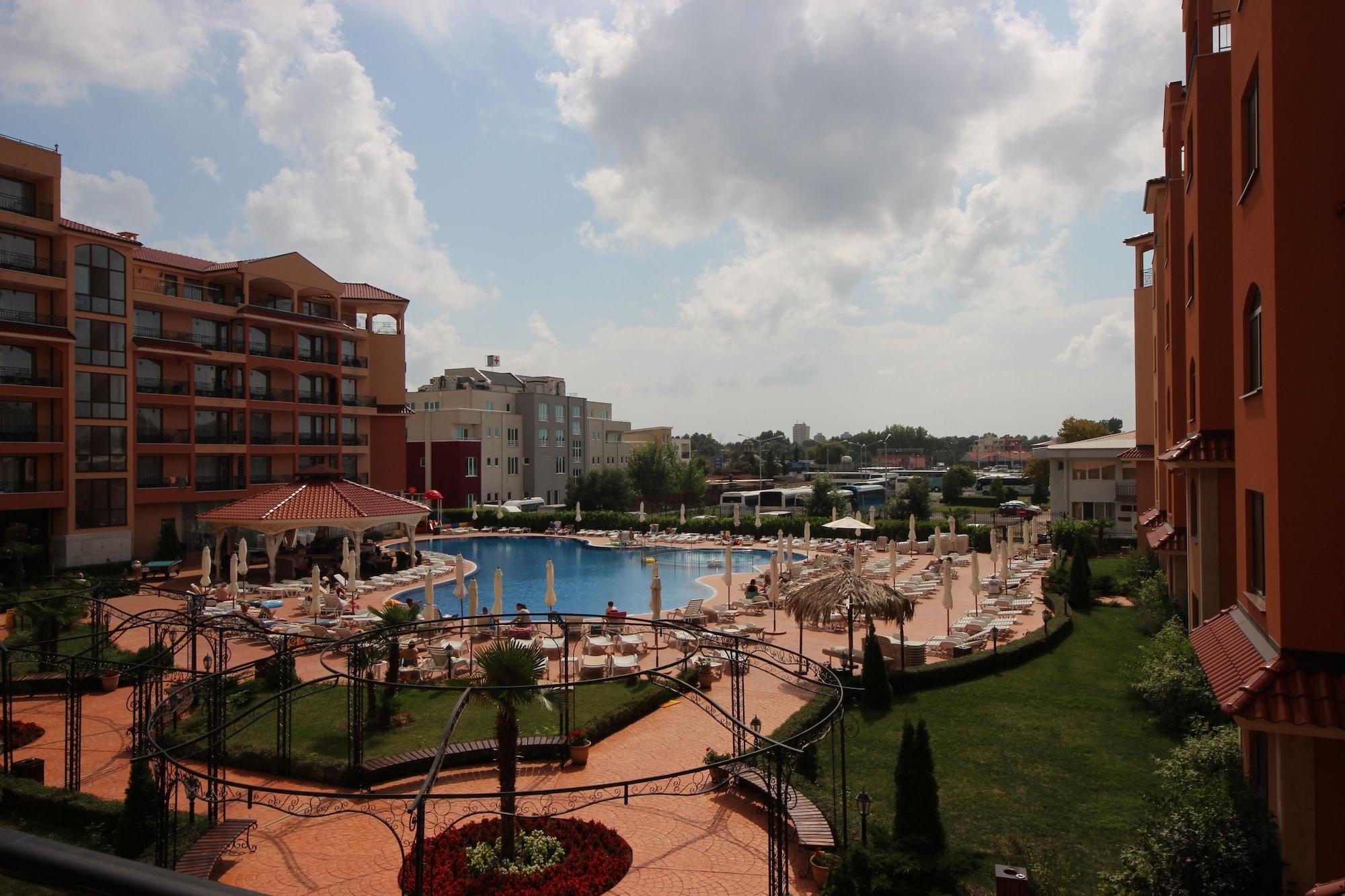 Menada Diamant Apartments Sunny Beach Eksteriør billede