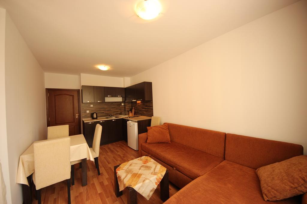 Menada Diamant Apartments Sunny Beach Værelse billede
