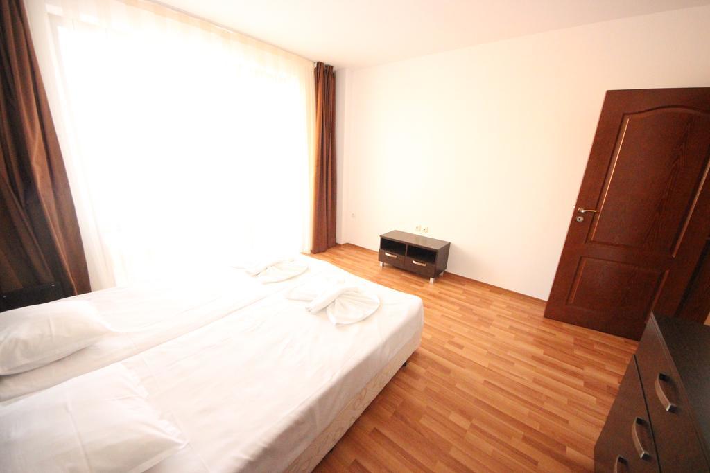 Menada Diamant Apartments Sunny Beach Eksteriør billede